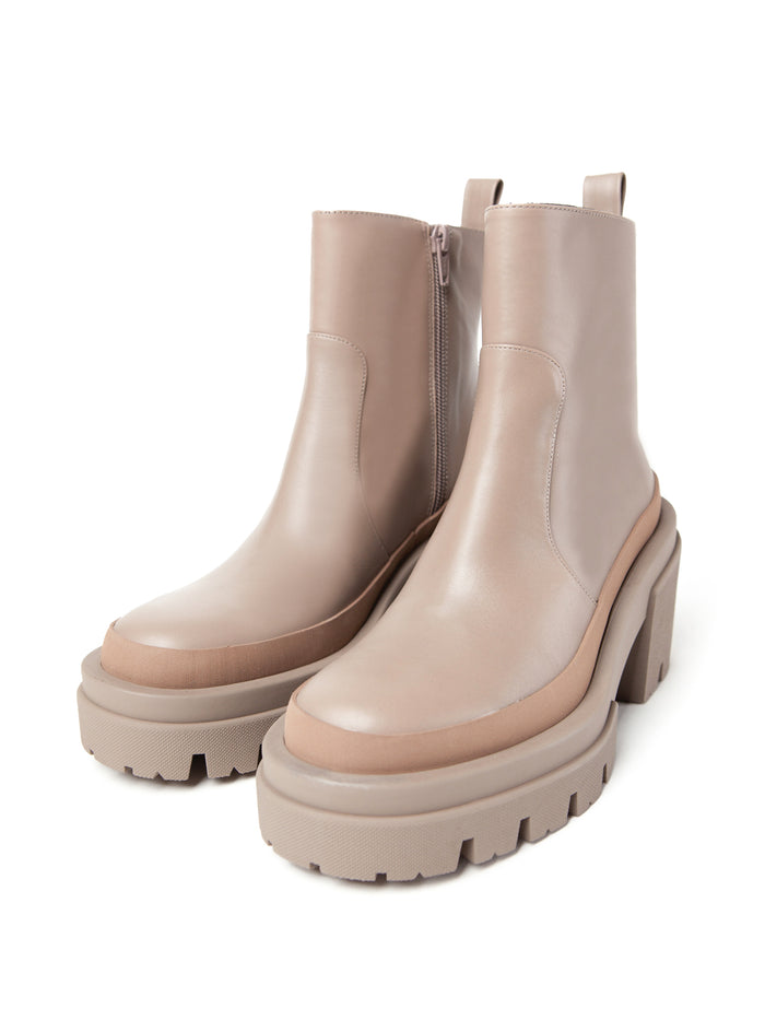 Equitare NORA - Camus Vison