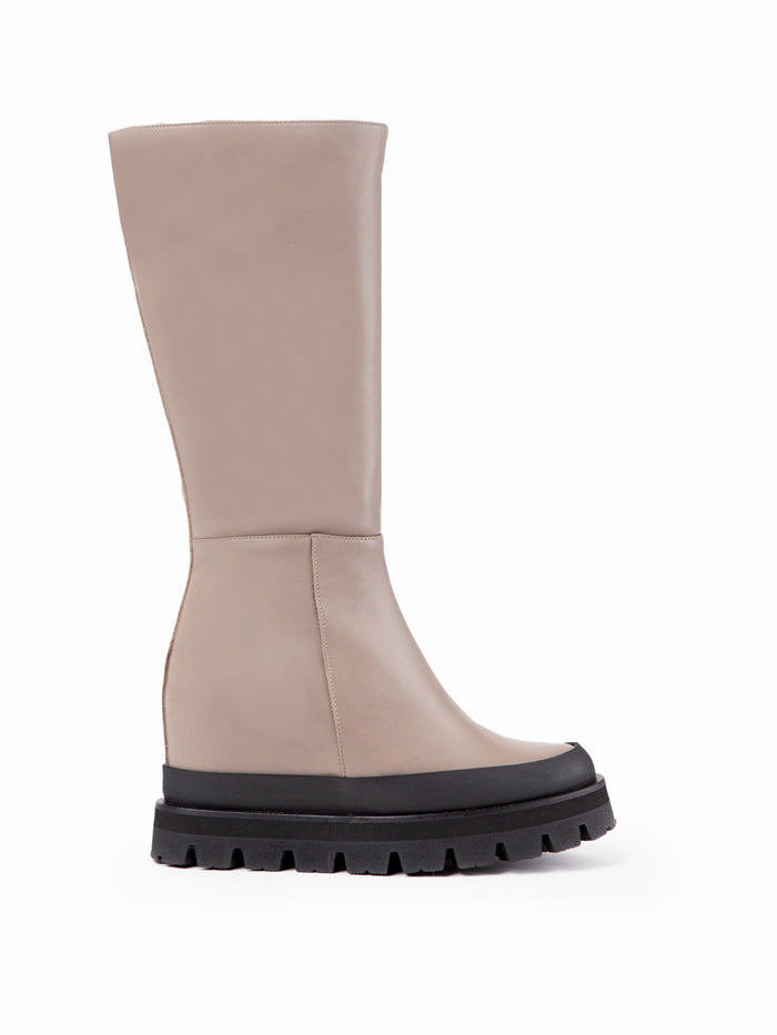 Equitare RAI - Napa Seda Topo