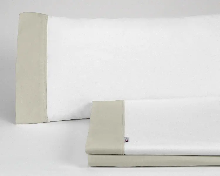 Es tela Juego de sábanas liso aplique 50/50