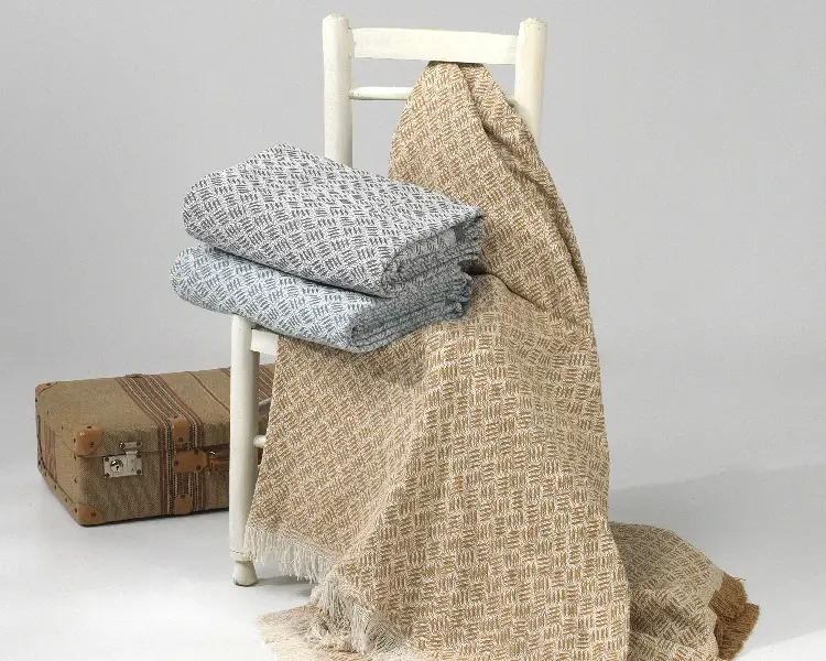 Es tela Multiusos Tinto