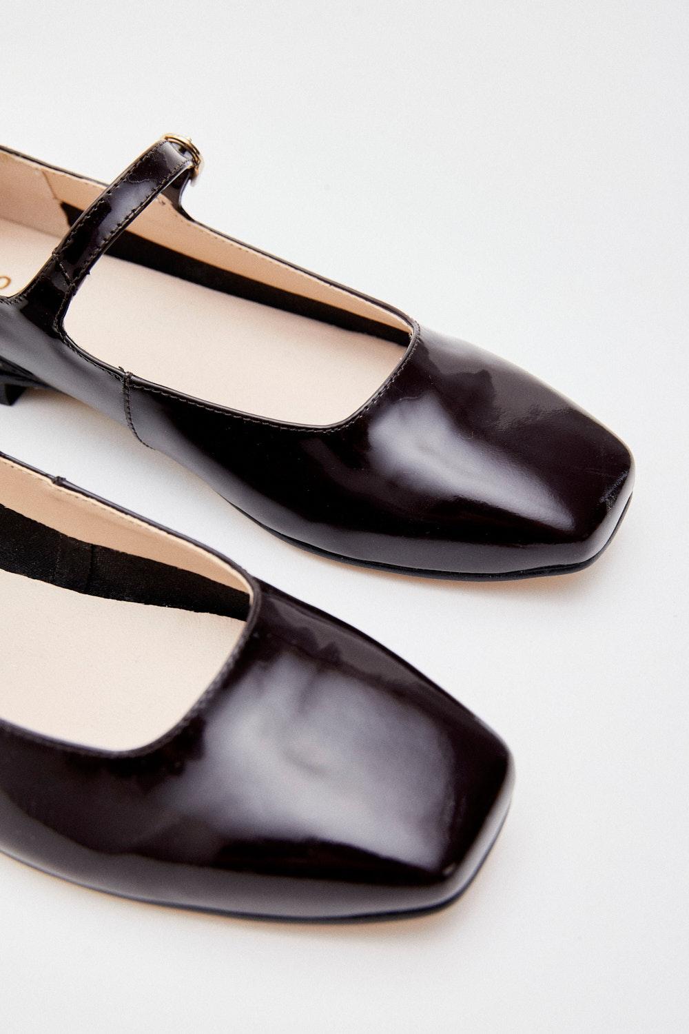 Eseoese BAILARINA CHAROL