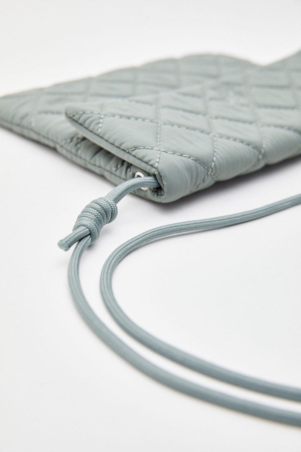 Eseoese BANDOLERA CITY