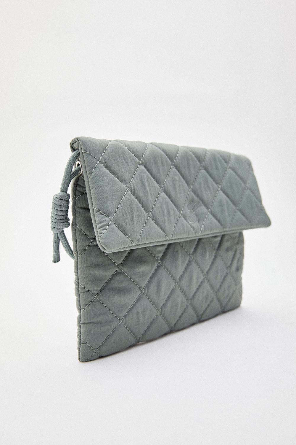 Eseoese BANDOLERA CITY