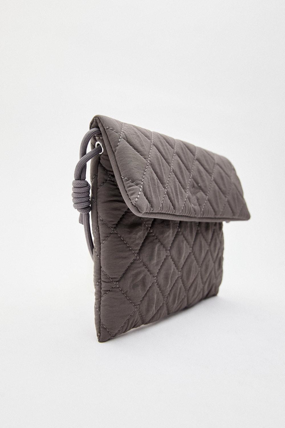 Eseoese BANDOLERA CITY