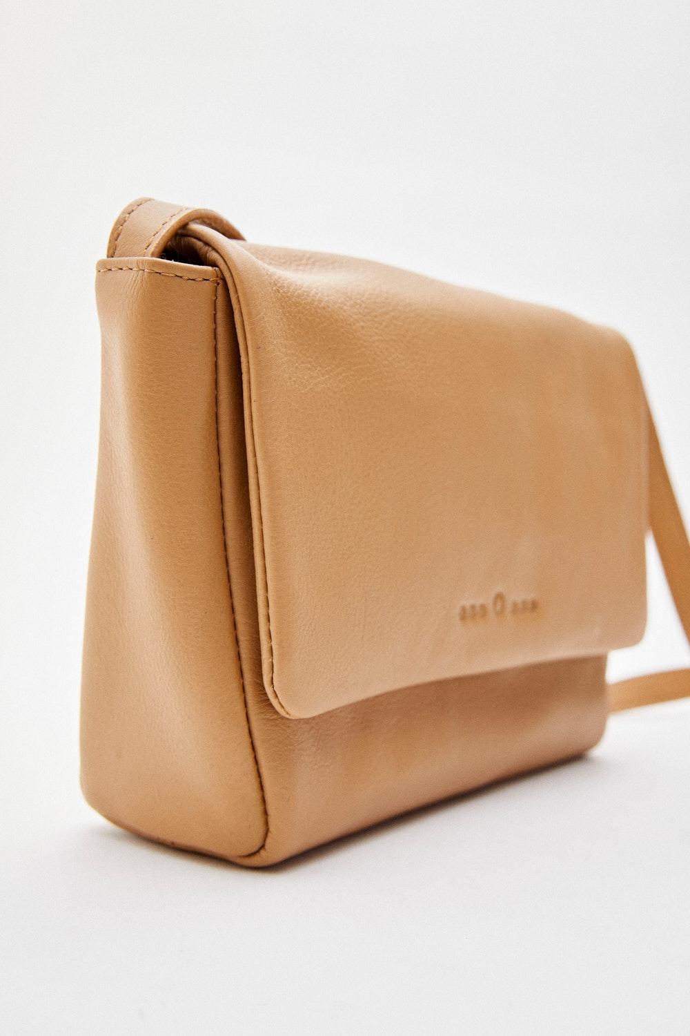 Eseoese BANDOLERA DAILY