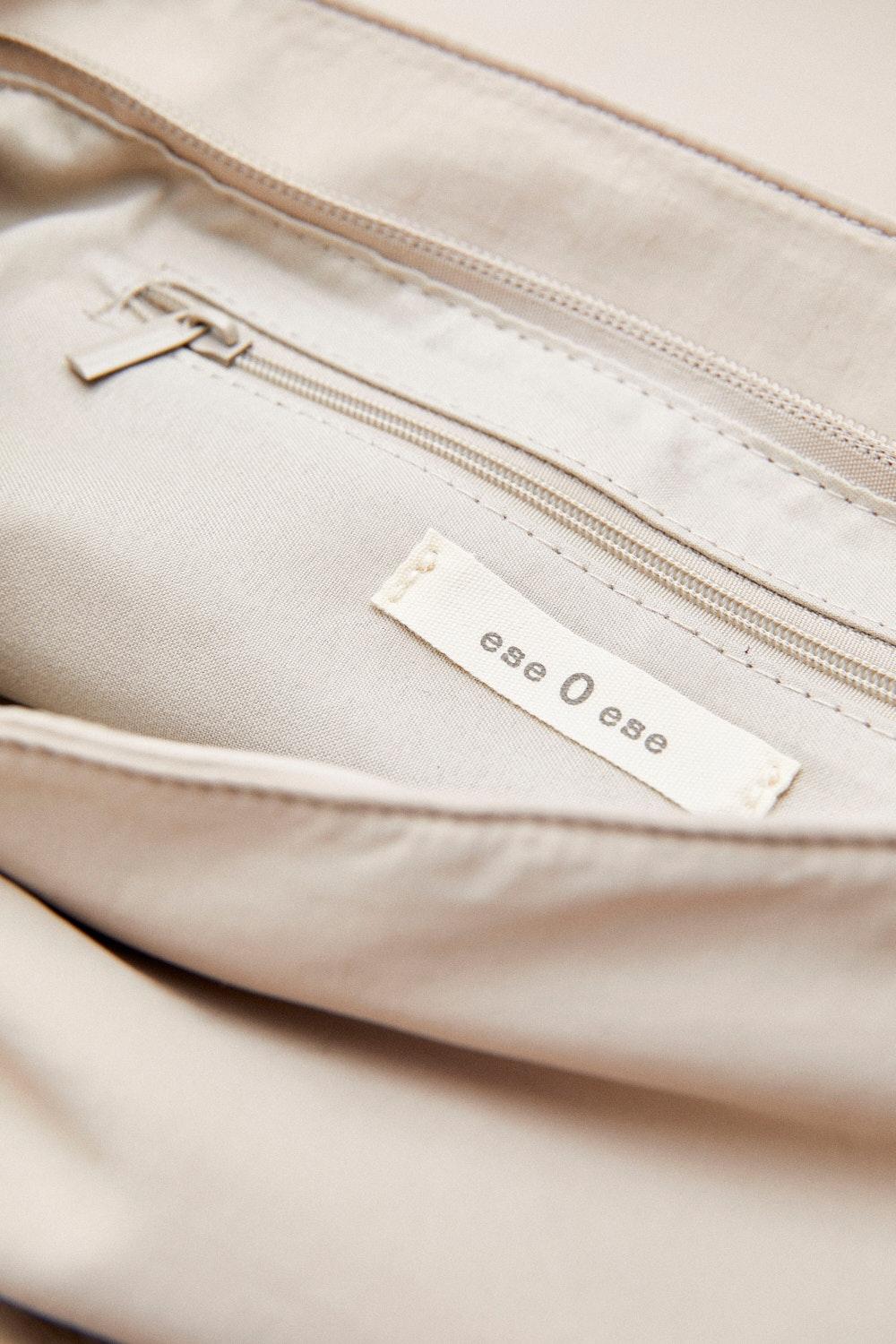 Eseoese BANDOLERA OSLO