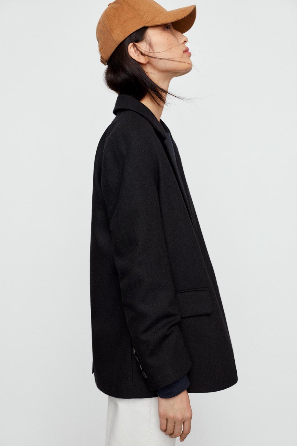 Eseoese BLAZER COLLEGE