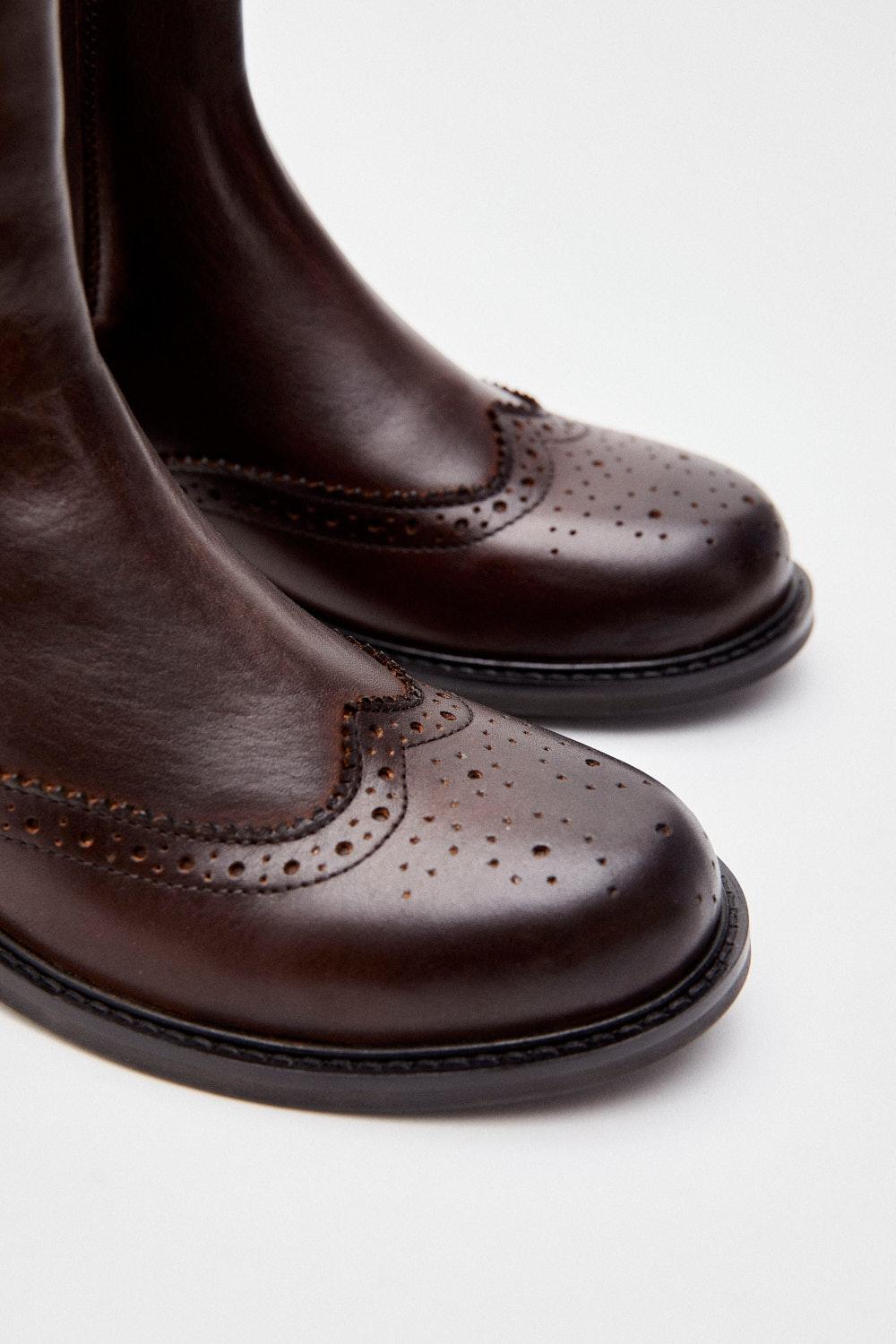 Eseoese BOTÍN OXFORD