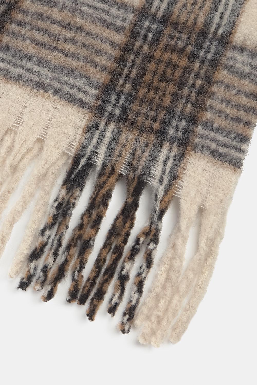 Eseoese BUFANDA TERRIER