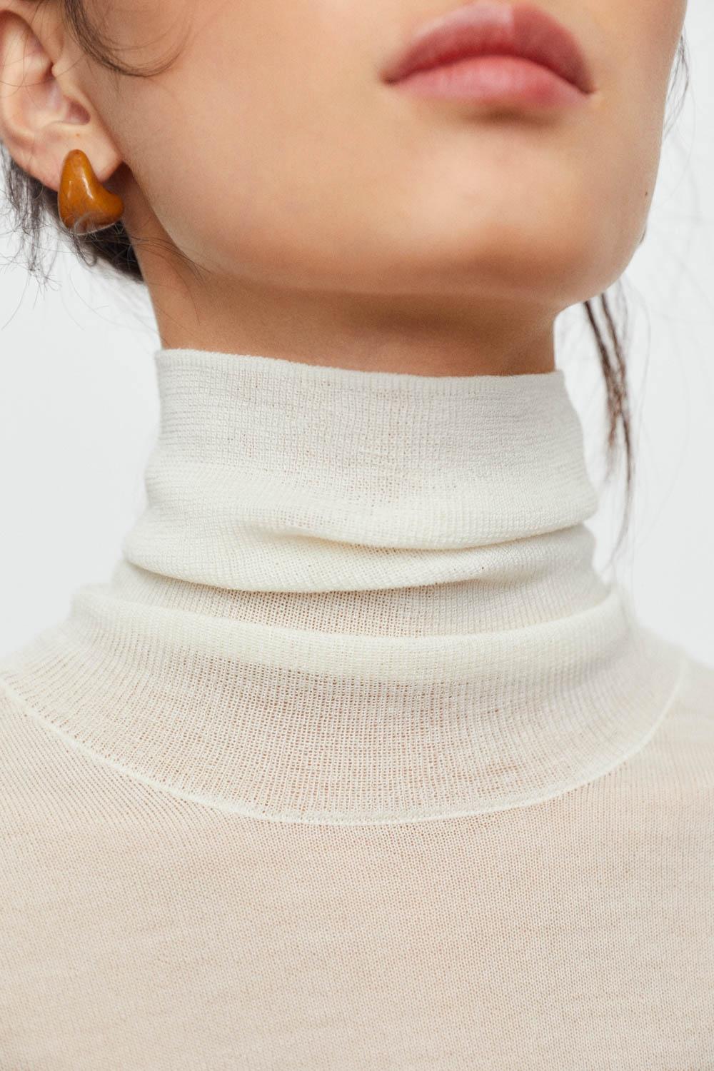 Eseoese JERSEY CUELLO ALTO HALSTON