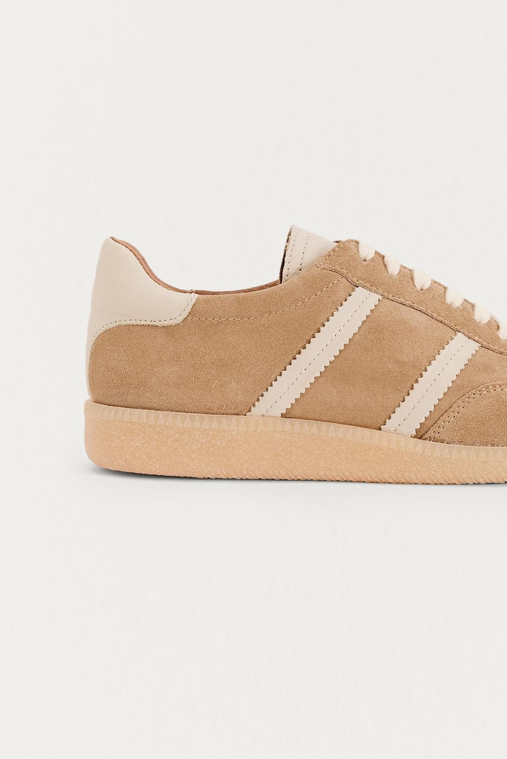 Eseoese SNEAKER COLOURS