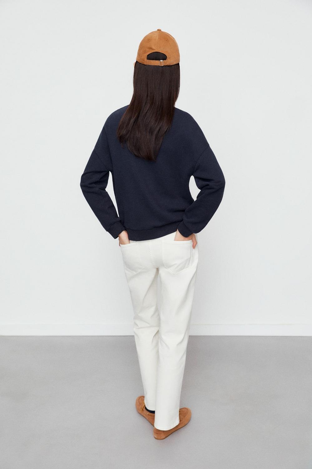 Eseoese SUDADERA ROOM