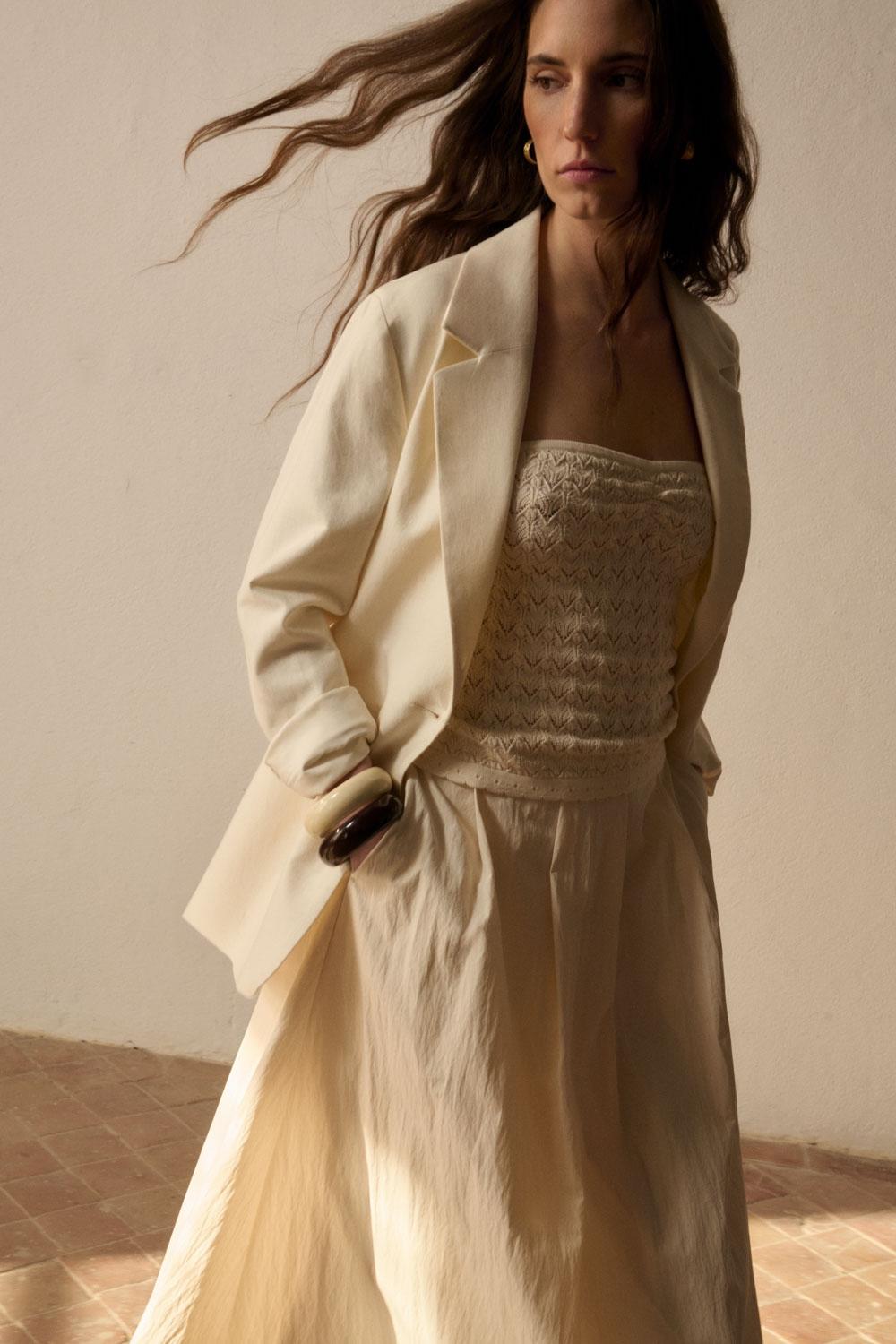 Eseoese TOP PUNTO CALADO SISI