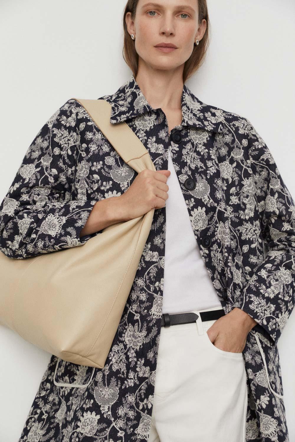 Eseoese TRENCH INDIANA