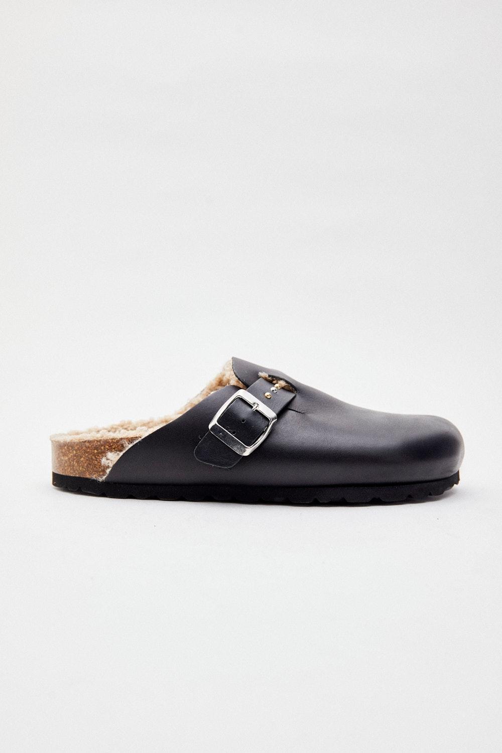 Eseoese ZUECO BIO LEATHER