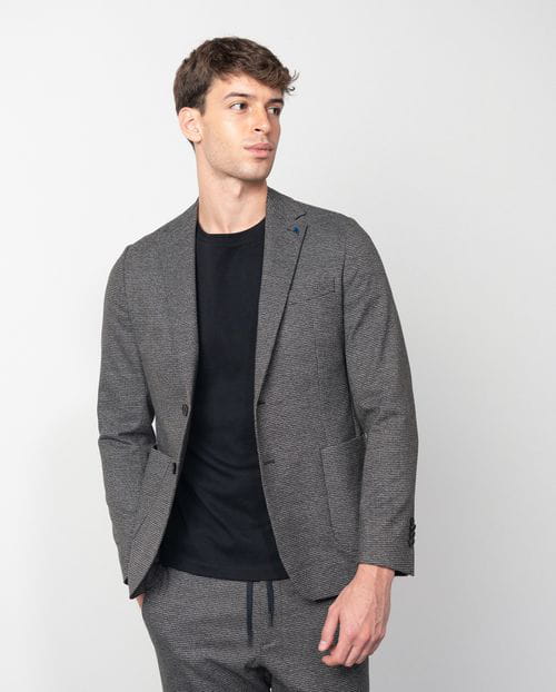 Etiem Americana Slim Fit Sin Forro Y Desestructurada Realizada En Punto De Pata De Gallo