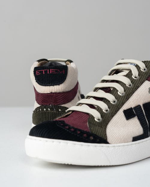 Etiem Botín De Pana En Colores Contrastados