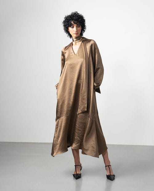 Etiem Vestido midi con fular en tejido satinado
