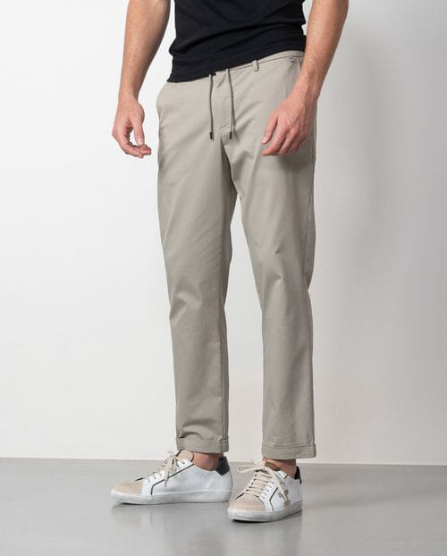 Etiem Pantalón Con Cordón Y Goma En La Cintura Hecho En Un Algodón Técnico Elástico