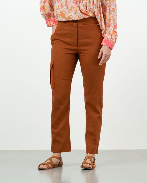 Etiem Pantalón estilo cargo de lino-viscosa con bolsillo de parche contrastado