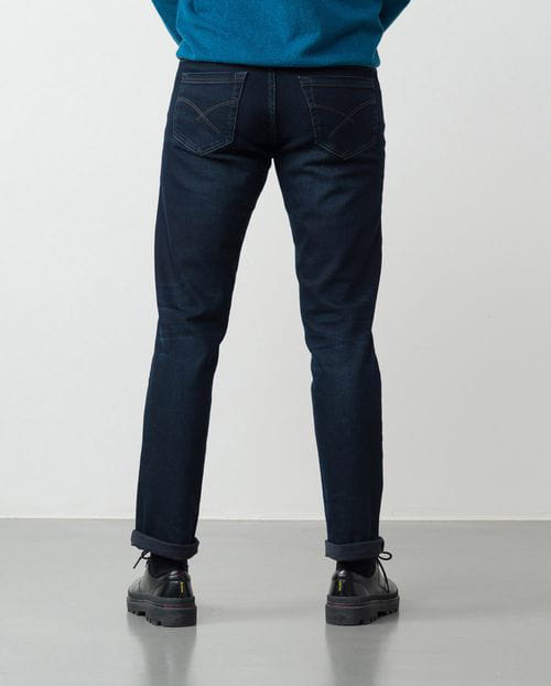 Etiem Tejano Azul-negro Elástico Slim Fit Con Lavado Zonas Y Bigotes