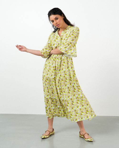 Etiem Vestido Midi Estampado Con Vuelo En Paneles Y Botones