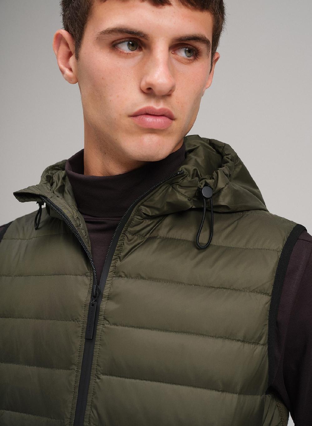 Etiqueta Negra Chaleco Capucha Cierres Engomados Nylon