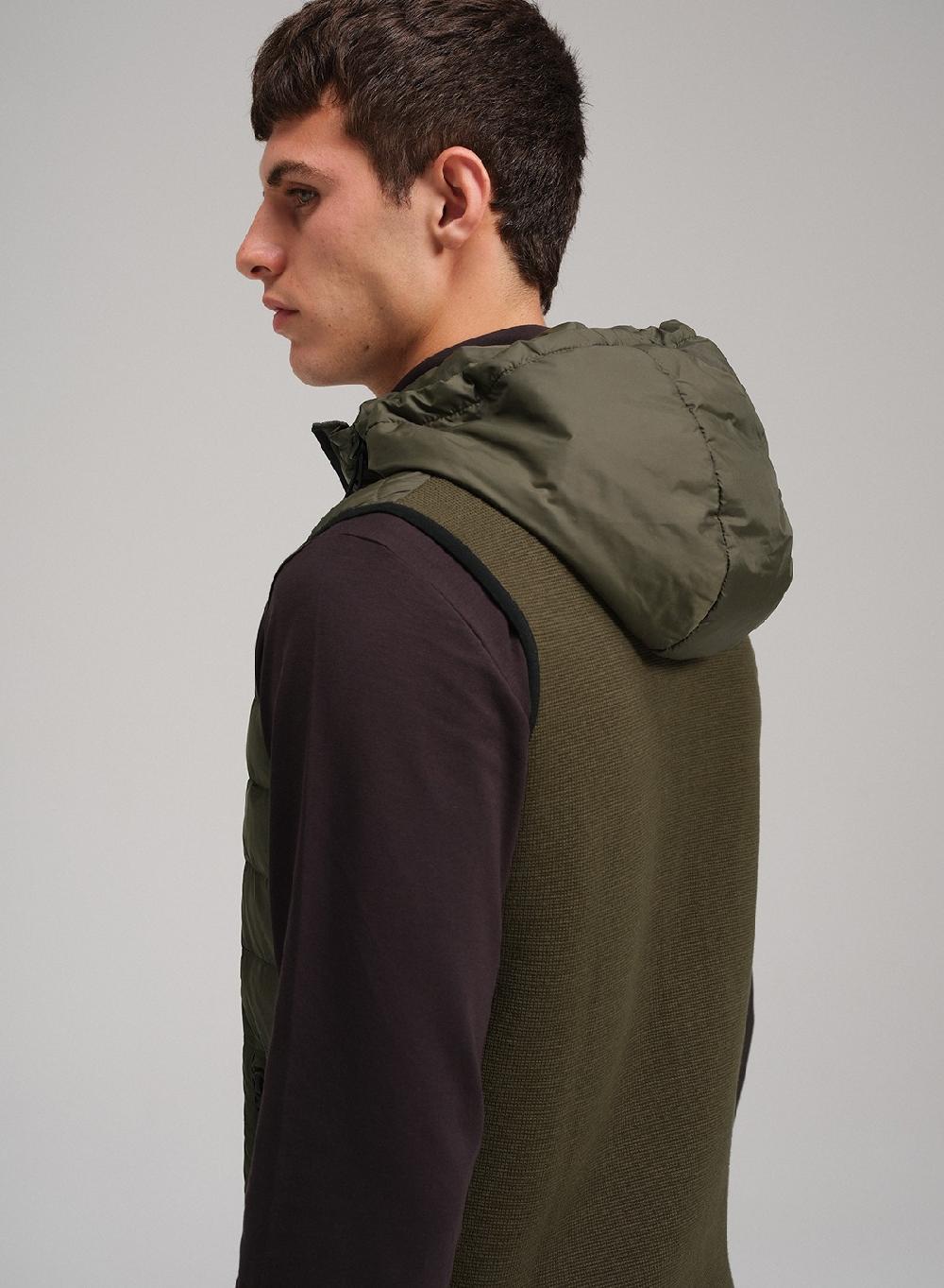 Etiqueta negra Chaleco capucha cierres engomados nylon