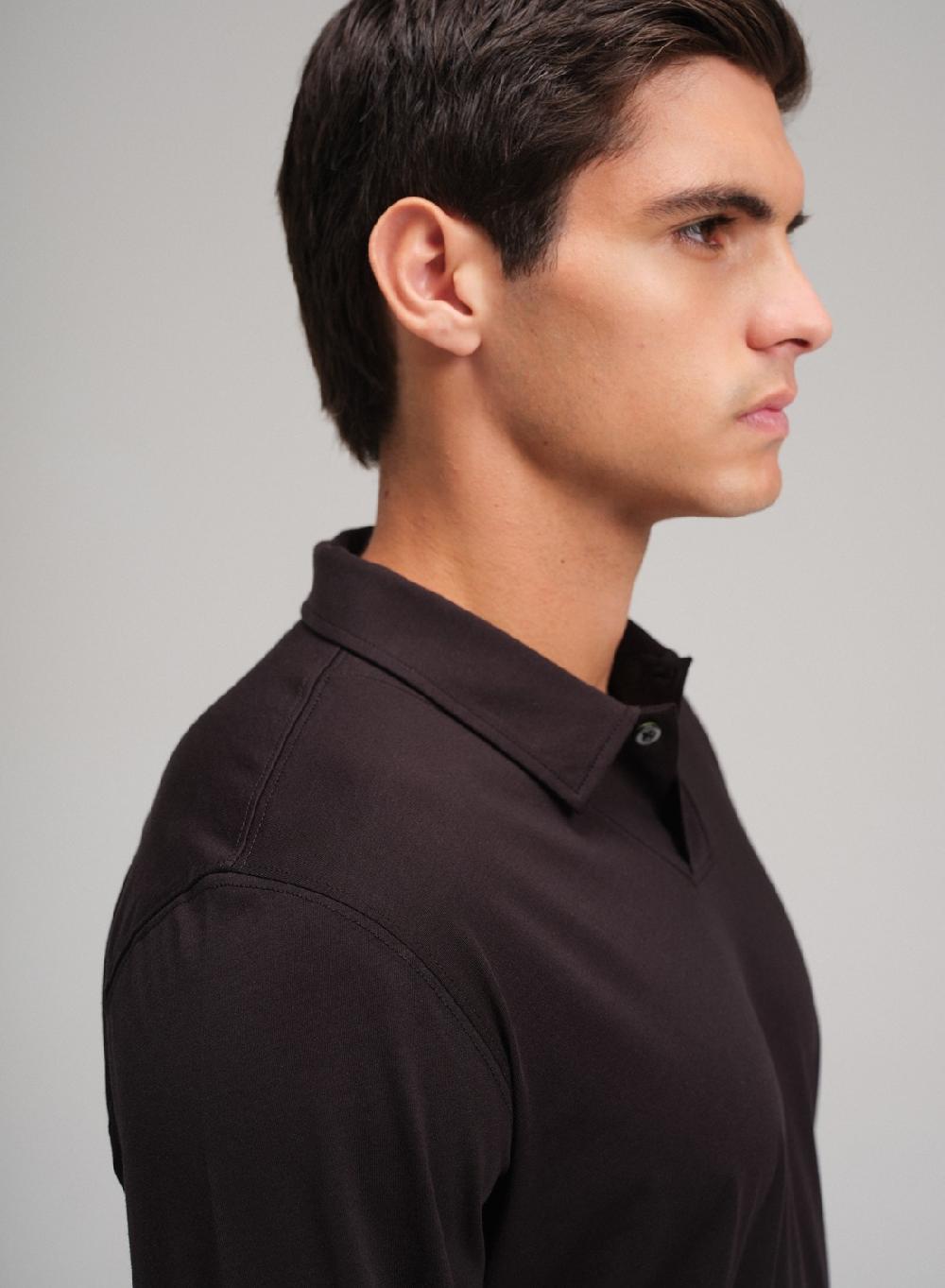 Etiqueta Negra Chomba Boton Cartera V Manga Larga Luxury