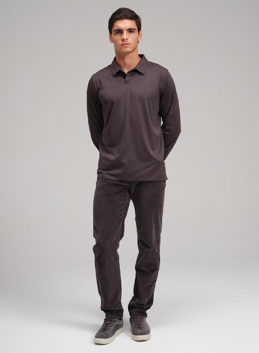 Etiqueta negra Chomba boton cartera V manga larga luxury