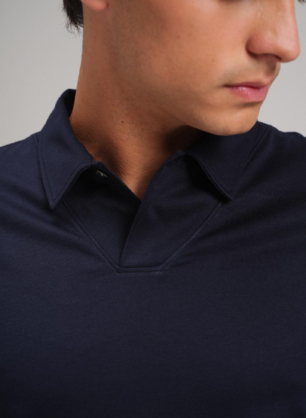 Etiqueta Negra Chomba Boton Cartera V Manga Larga Luxury