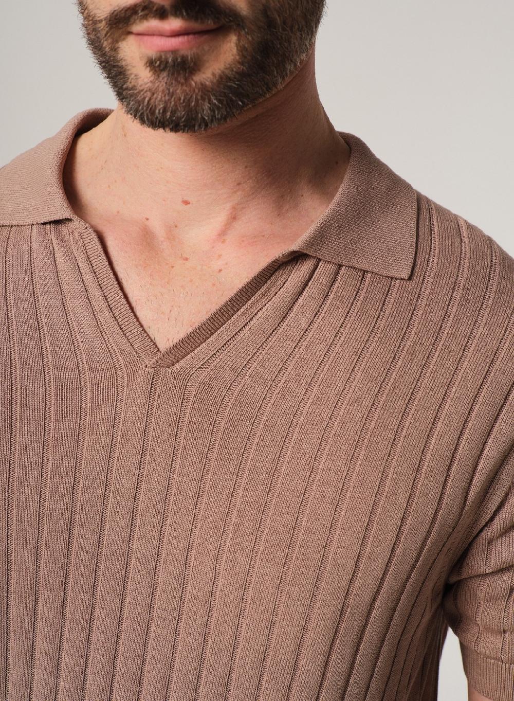 Etiqueta negra Chomba tejida manga corta cartera v viscosa