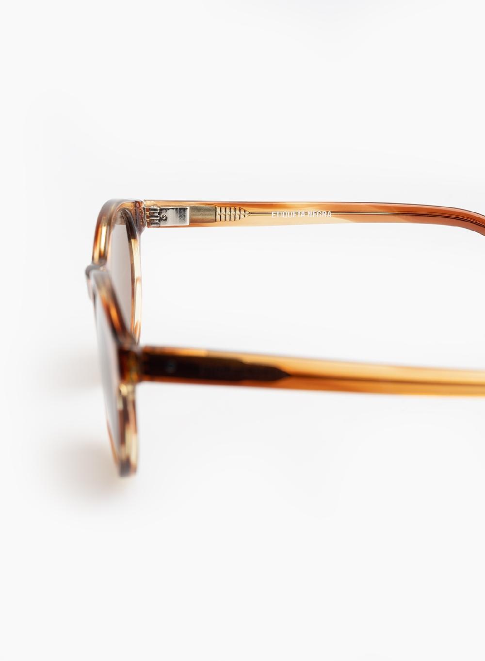 Etiqueta Negra Anteojos Sol N6