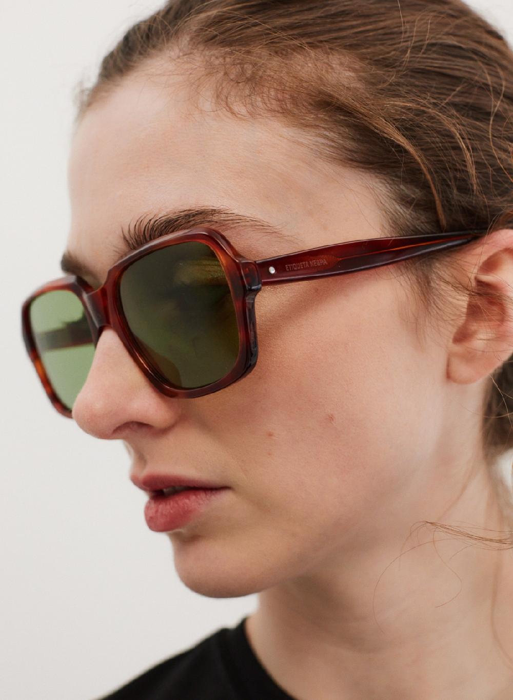 Etiqueta Negra Anteojos Sol N7