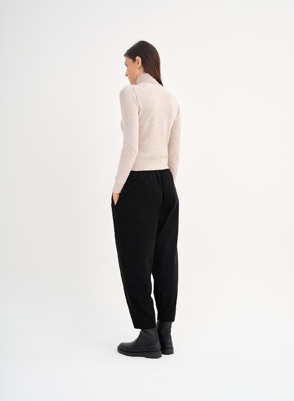 Etiqueta Negra Babucha Combinada Corderoy