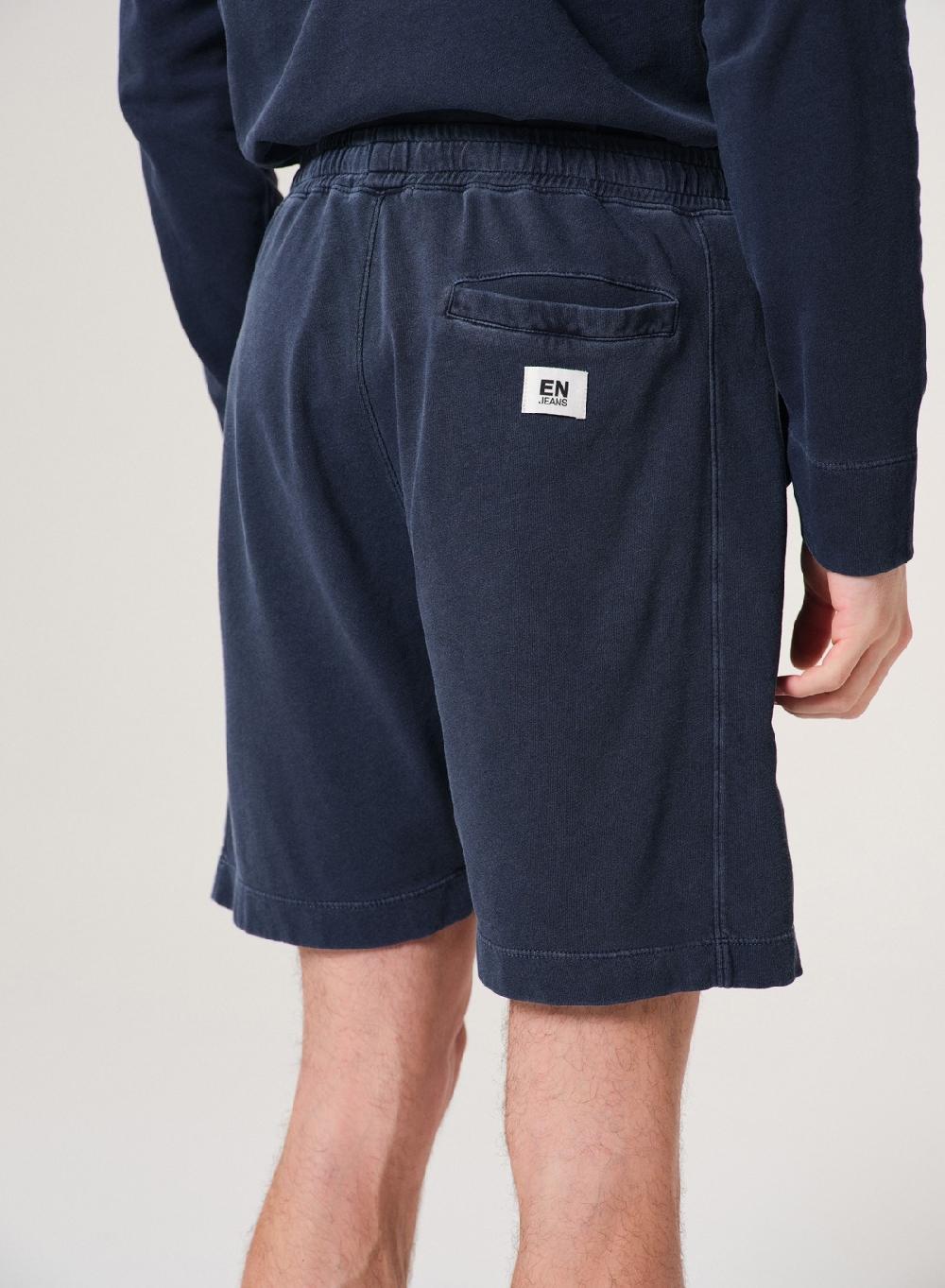 Etiqueta Negra Bermuda French Terry Liviano