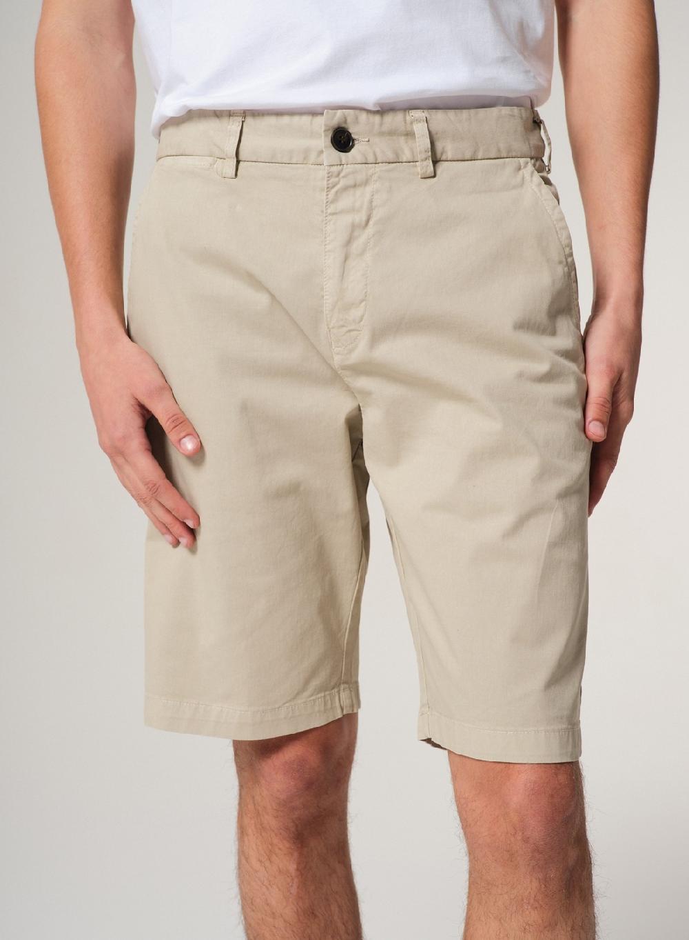 Etiqueta Negra Bermuda Gabardina Garment Dye