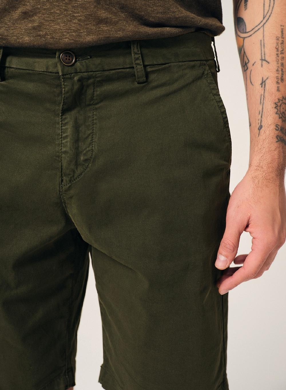 Etiqueta Negra Bermuda Gabardina Garment Dye