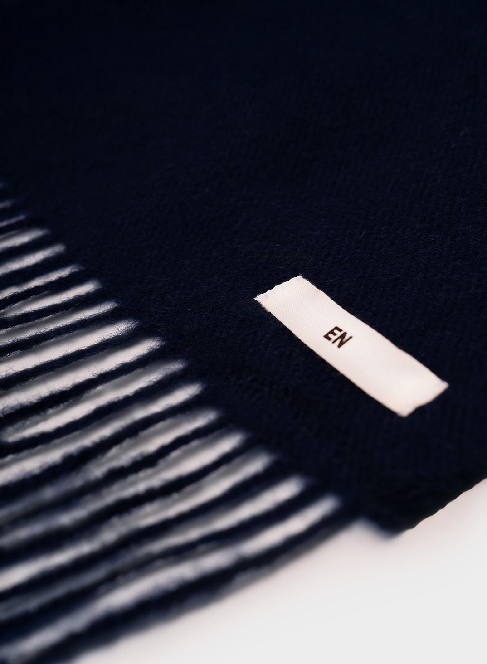 Etiqueta Negra Bufanda Alpaca