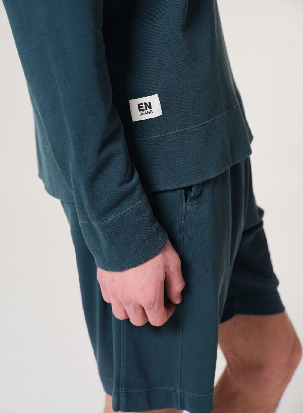 Etiqueta Negra Buzo Cuello U French Terry Liviano