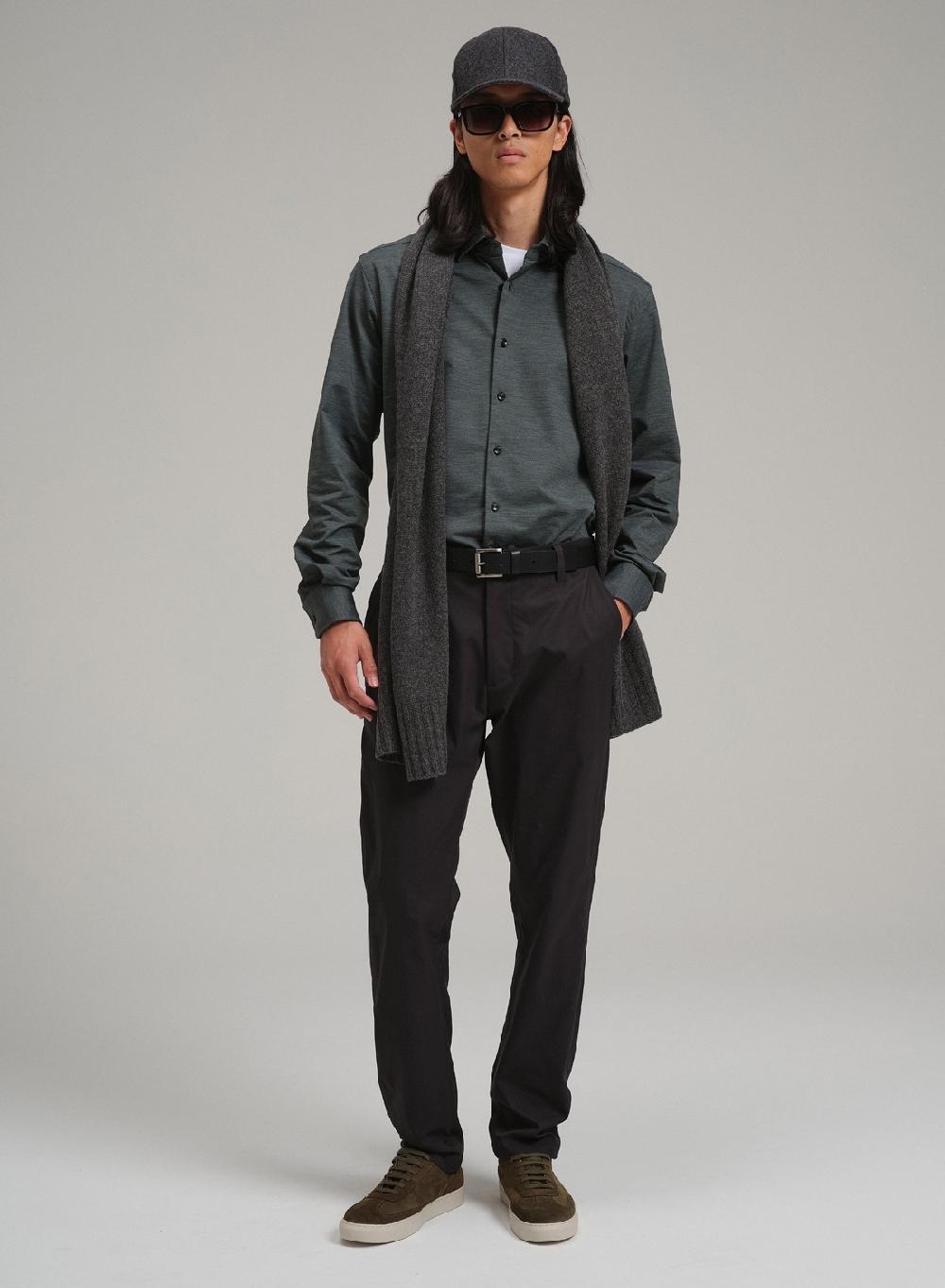 Etiqueta negra Camisa active made in Italy