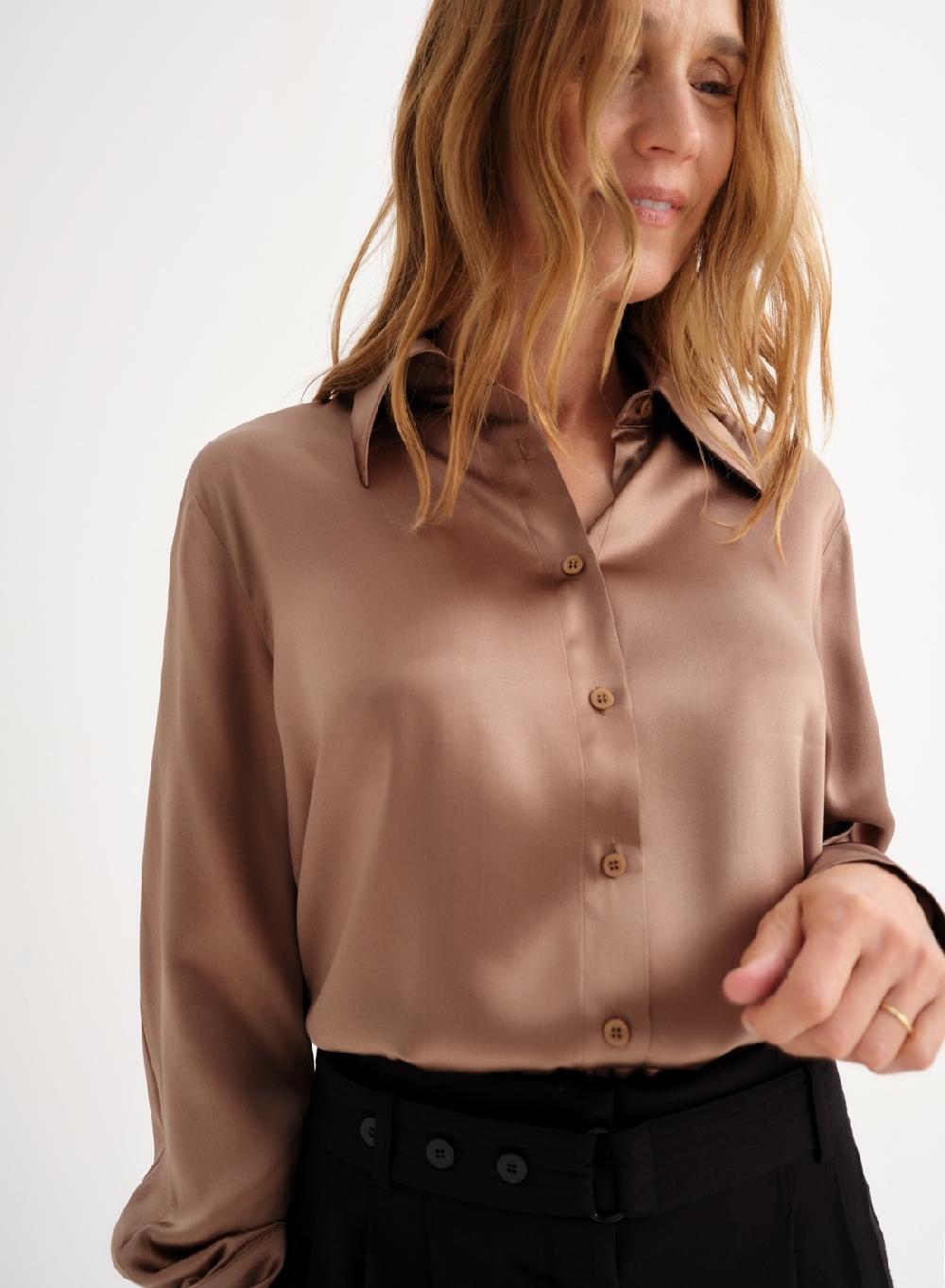 Etiqueta Negra Camisa Cuello Seda