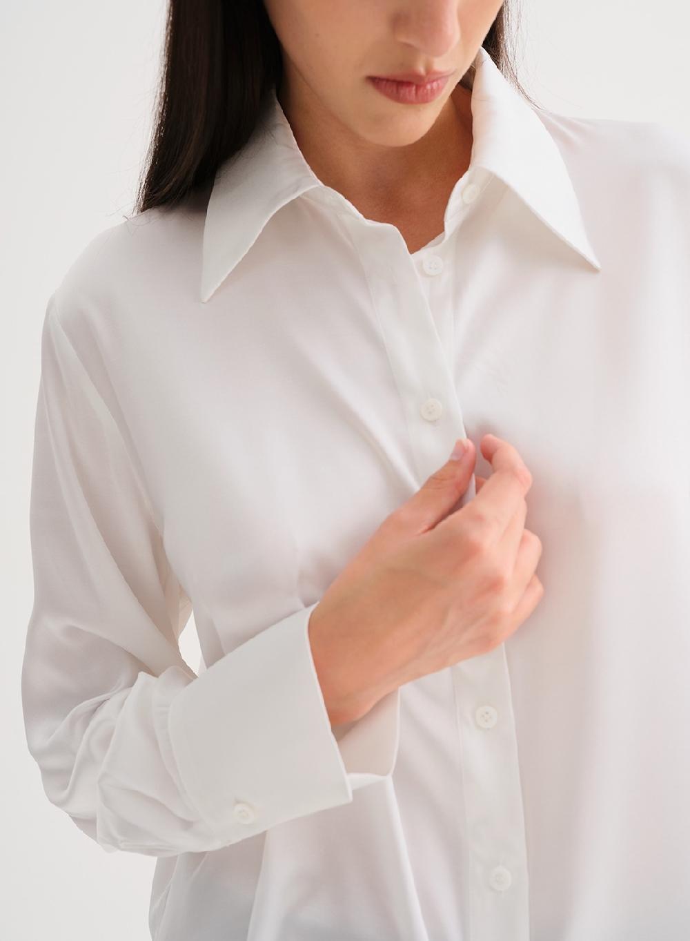 Etiqueta Negra Camisa Cuello Seda