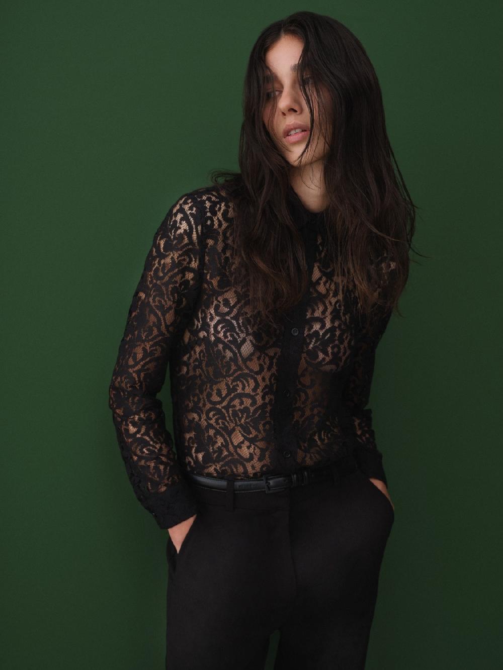 Etiqueta negra Camisa encaje