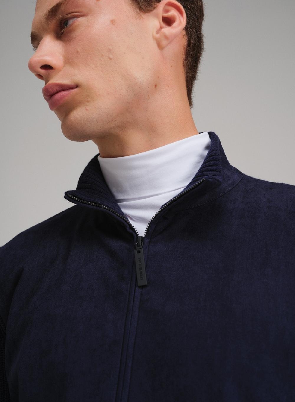 Etiqueta Negra Campera Con Cierre Combinada Gamuza