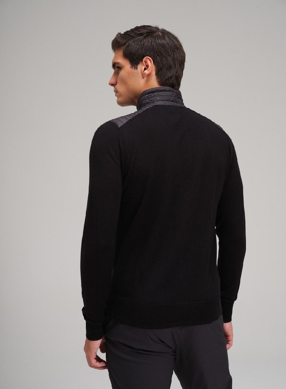 Etiqueta Negra Campera Con Cierre Hombreras Merino