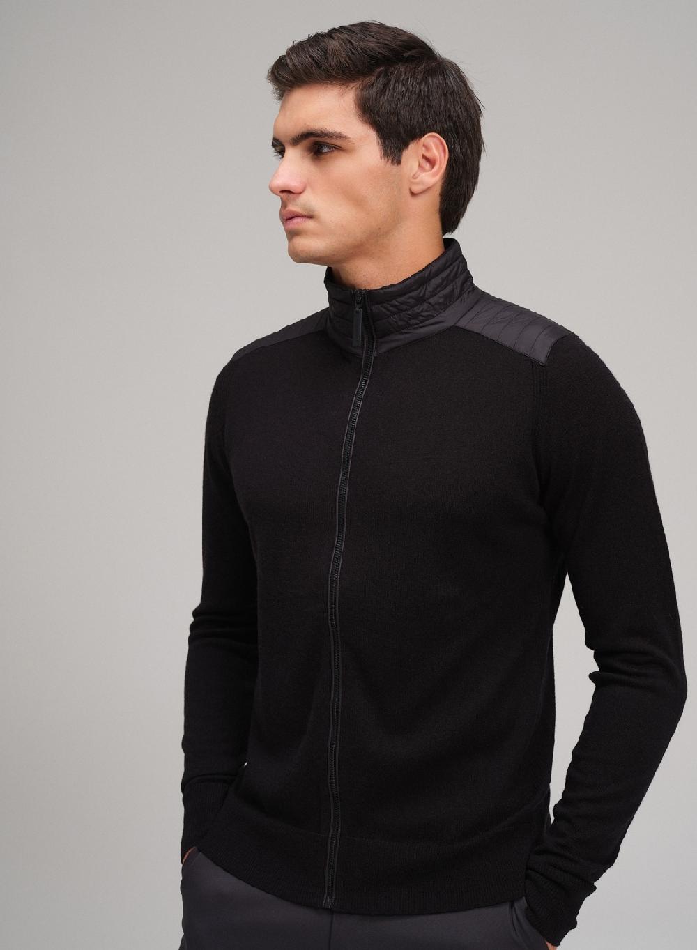 Etiqueta Negra Campera Con Cierre Hombreras Merino