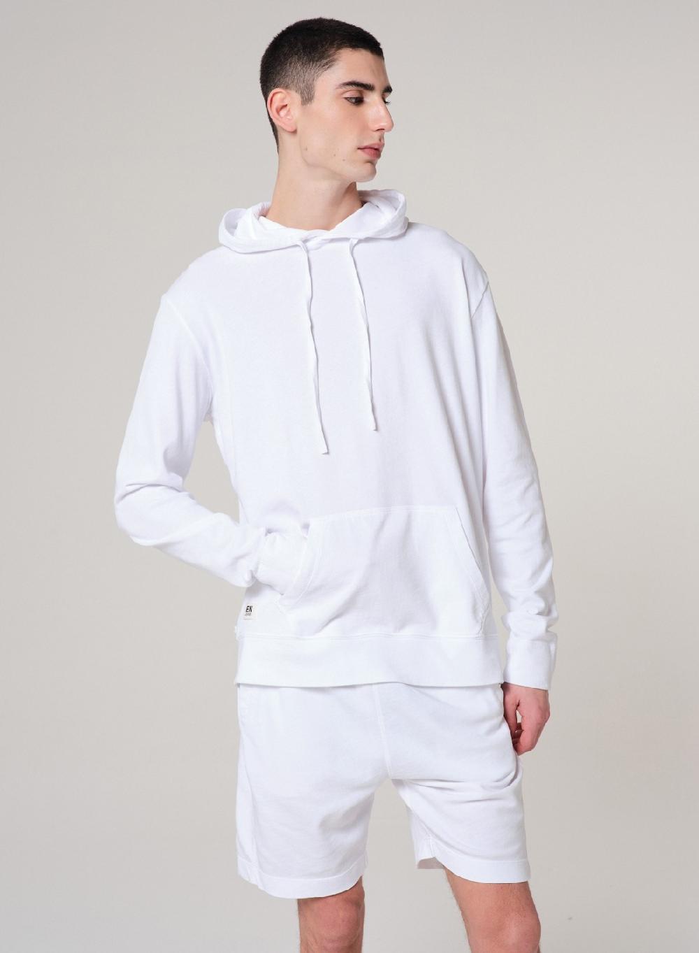 Etiqueta negra Canguro french terry liviano