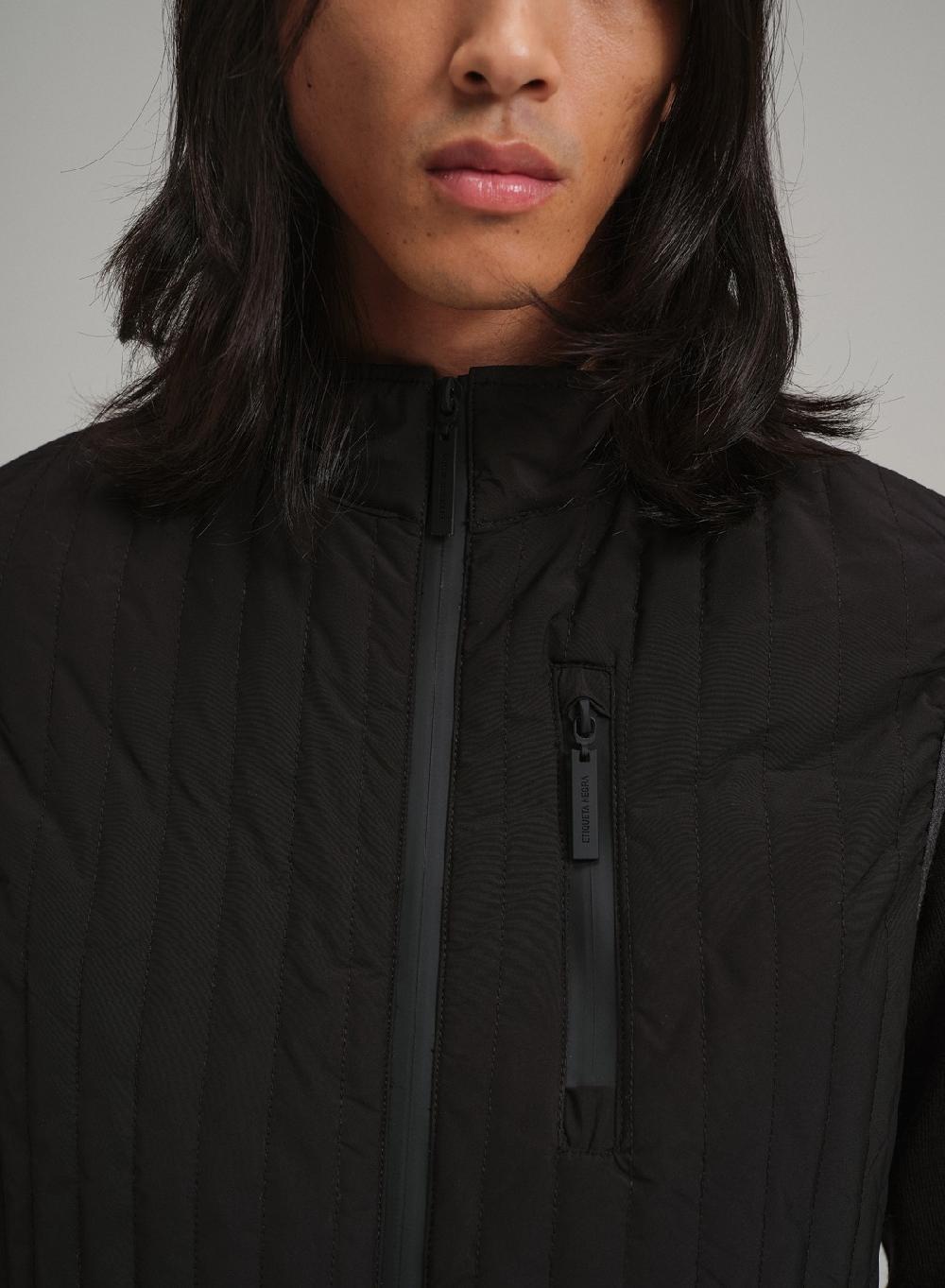 Etiqueta Negra Chaleco Combinado Interlock