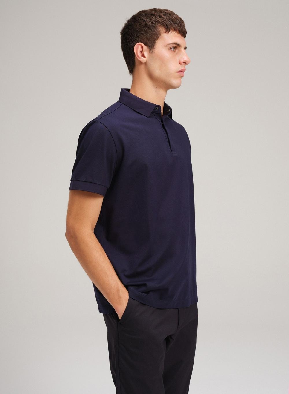 Etiqueta Negra Chomba Cartera Tapada Pique Tech